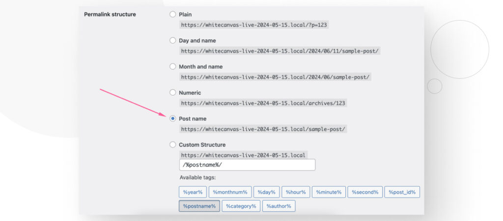 WordPress's Permalinks configurations. An arrow points to the "Page name" option