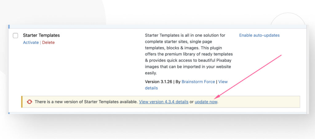 The WordPress "Installed Plugins" interface. An arrow points to the "Update now" link under the "Starter Templates" plugin